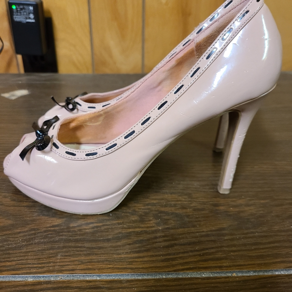 Fioni peep toe bow pumps - Picture 2 of 5